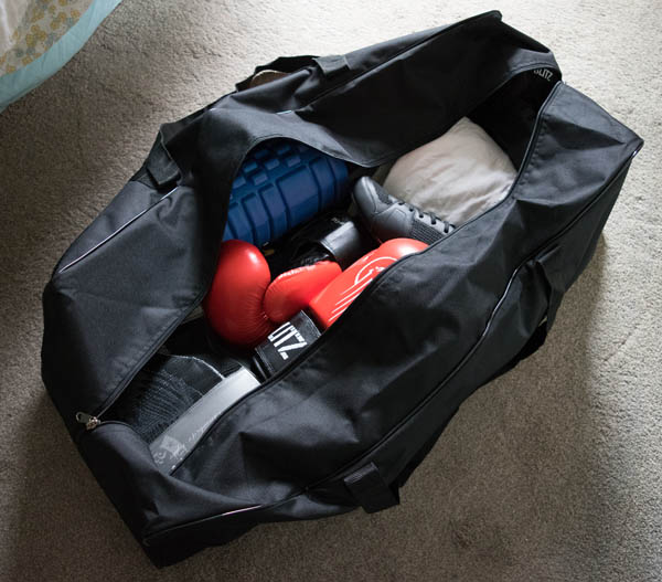 blitz sport holdall contents