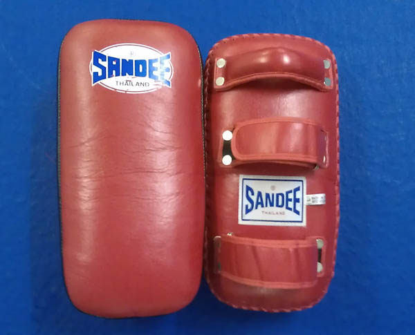 Cheap muay thai pads hot sale